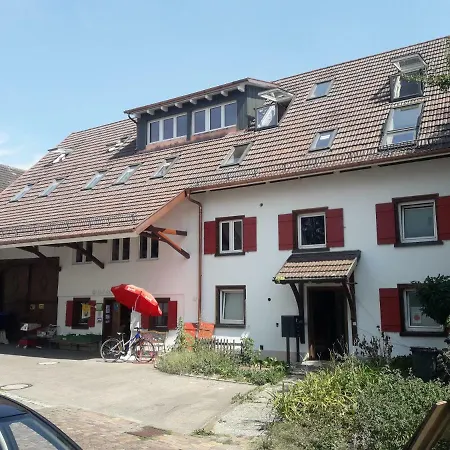 Lägenhet Alt Fischbach Ferienwohnung Friedrichshafen